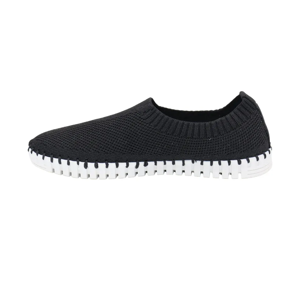Eric Michael by Laurevan Women's Lucy Slip On Shoe - Black