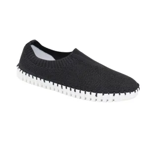 Eric Michael by Laurevan Women's Lucy Slip On Shoe - Black