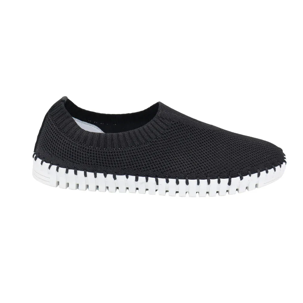 Eric Michael by Laurevan Women's Lucy Slip On Shoe - Black