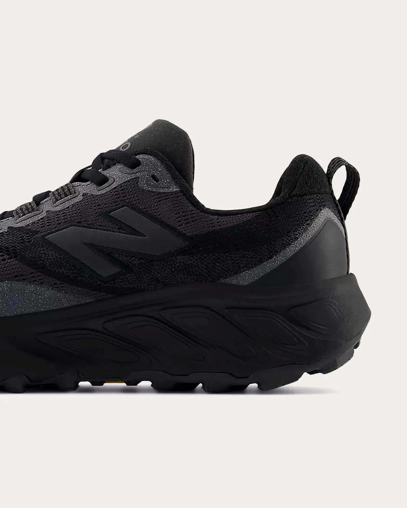 Fresh Foam X Hierro v9 Black Cement / Black Running Shoes