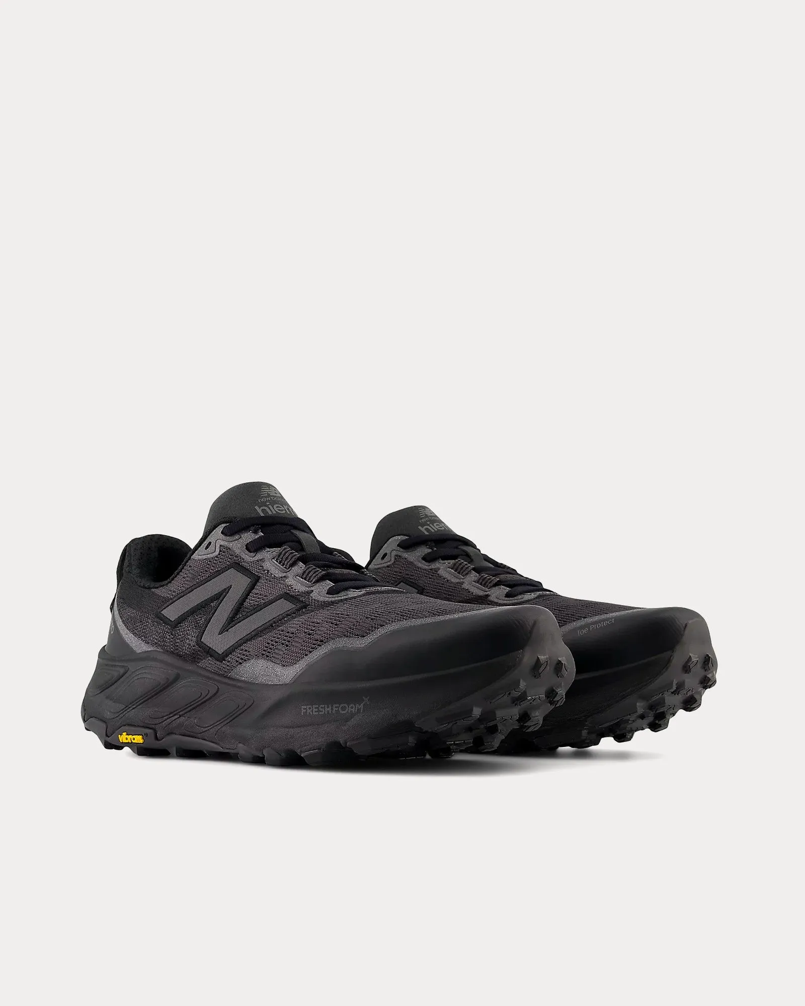 Fresh Foam X Hierro v9 Black Cement / Black Running Shoes