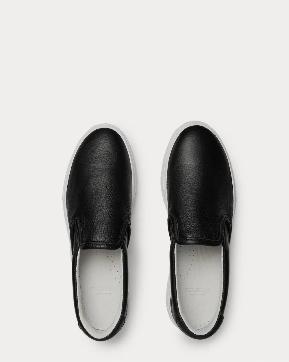 Garda Full-Grain Leather Slip-On  Black slip on sneakers