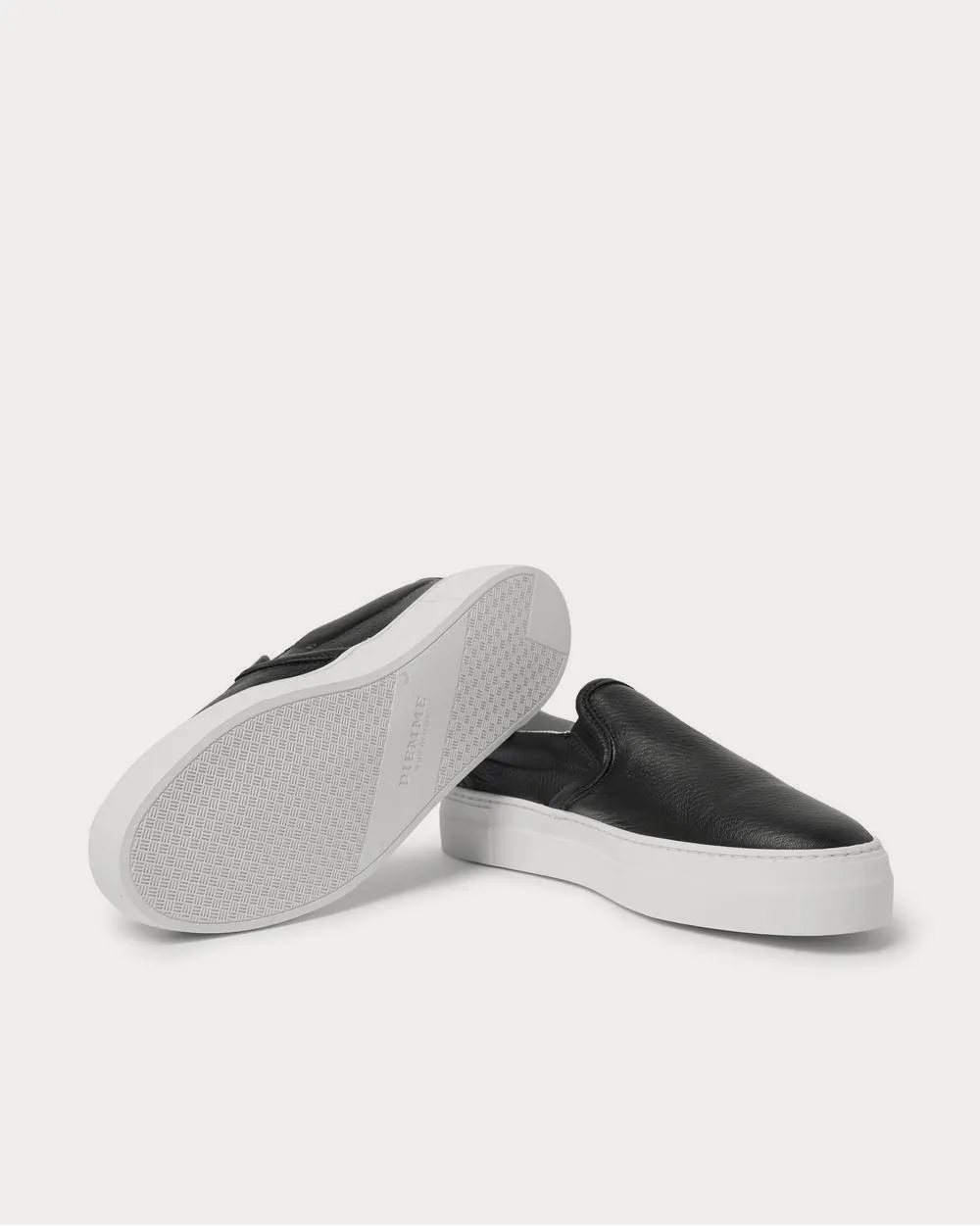 Garda Full-Grain Leather Slip-On  Black slip on sneakers