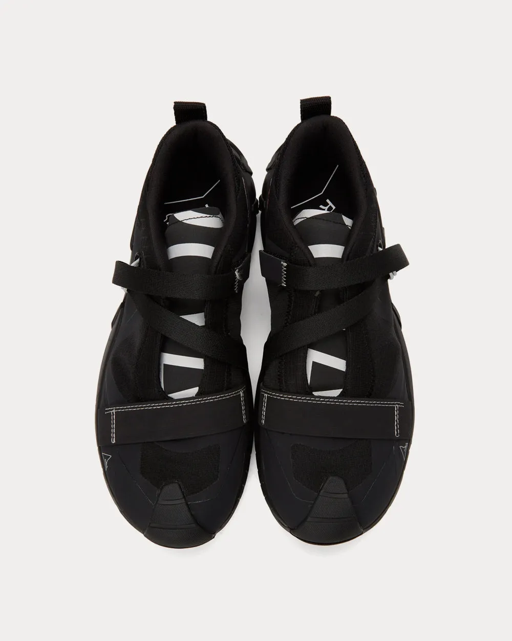 Gorak Black Slip On Sneakers