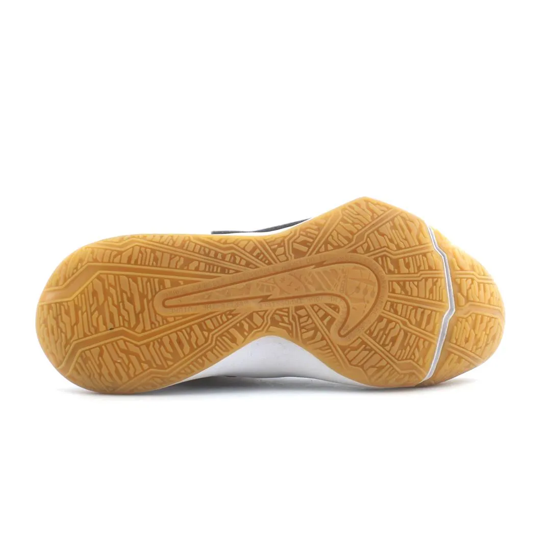 NIKE FUTURE COURT 3 GS