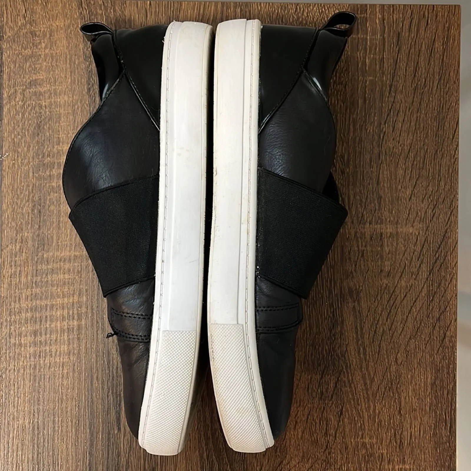 Size 10 Steve Madden Black Slip On Edison Sneakers