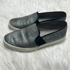 Sz 7.5 VINCE Black & White Slip On Sneakers