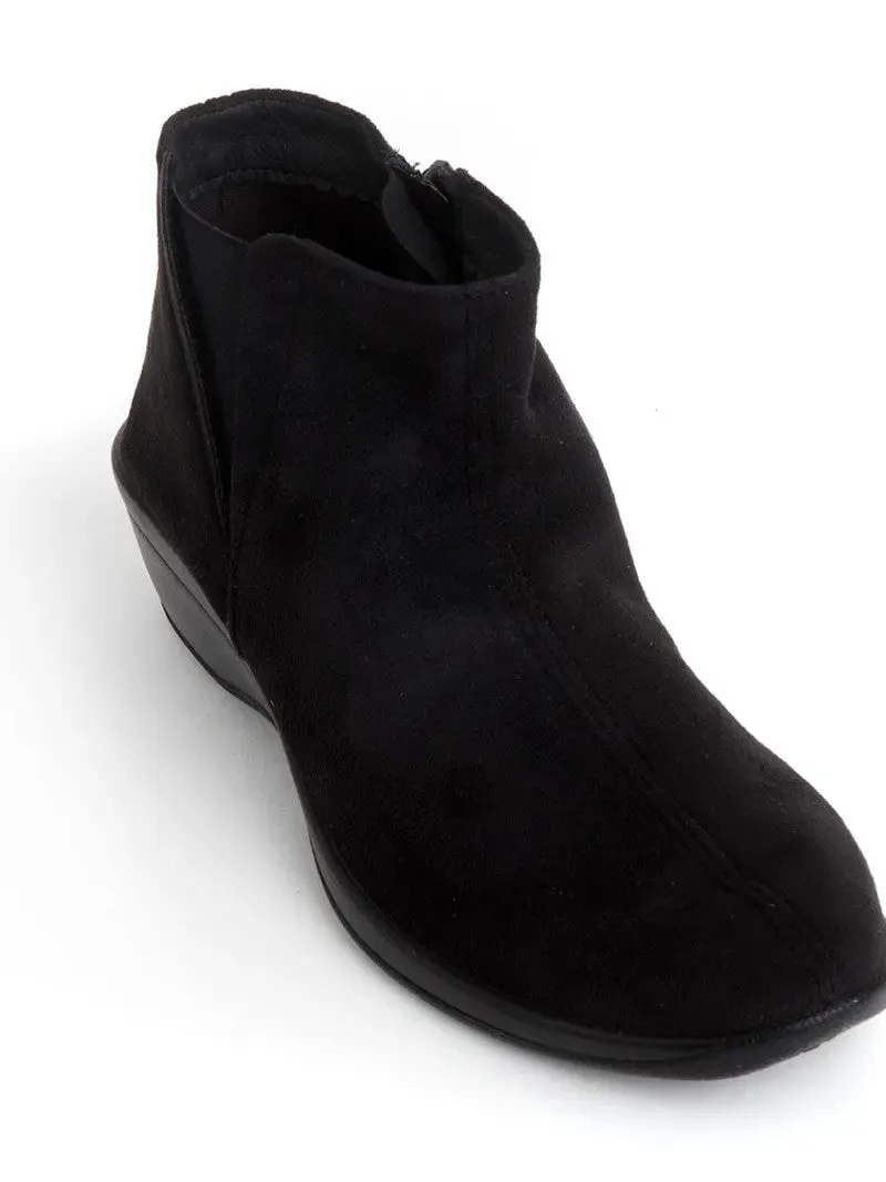 Women’s Arcopedico Luana – Flexible, Supportive & Stylish for All Seasons