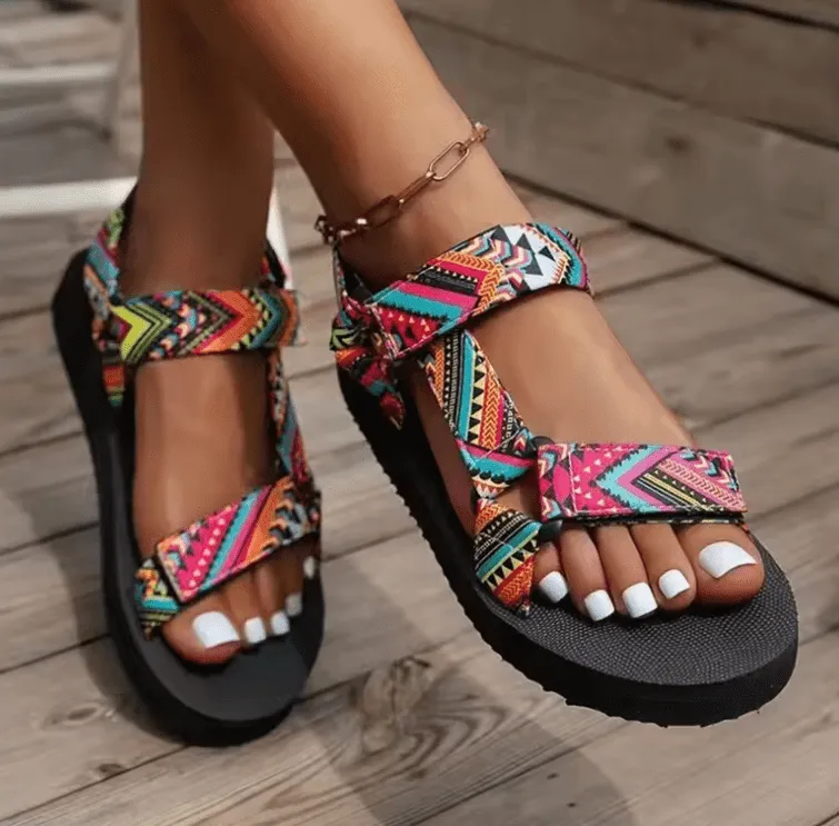 Women’s Summer Flat Beach Sandals – Hemp Rope Design, Casual Slip-On Outdoor Shoes (Large Sizes Available)
