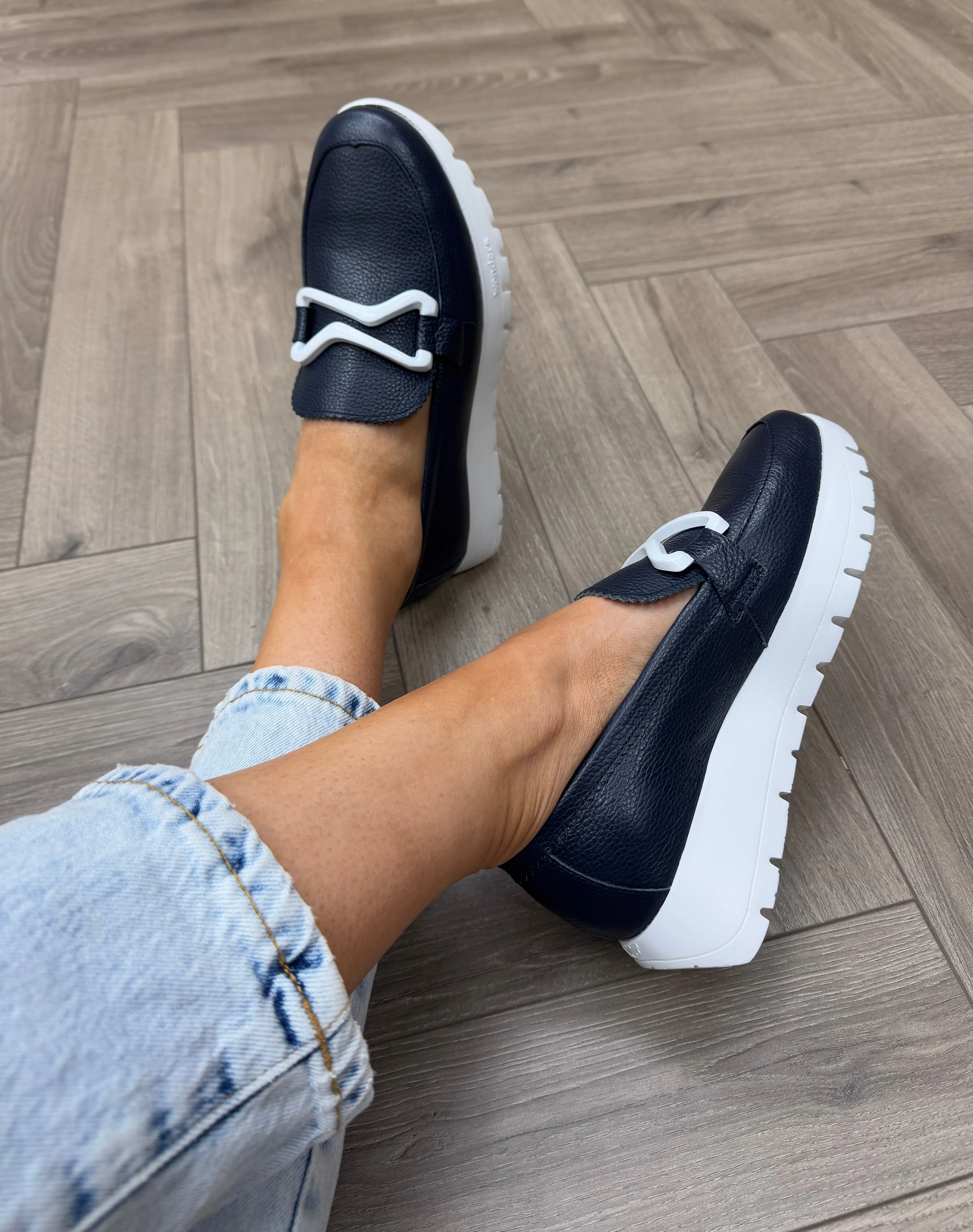 Wonders (SS25) Loafer With Buckle Detail A-2480 - Wild/Noche (W13)